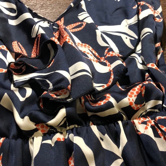 H&M V Neck Ruffle Bow Print Sleeveless Dress 2 - Picture 2 of 4